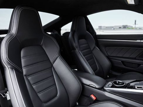 Used 2024 Porsche 911 Turbo S image 39