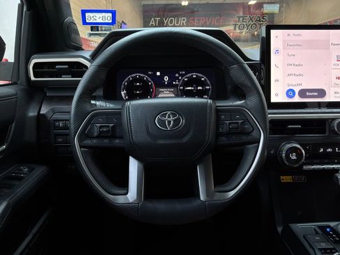 Used 2024 Toyota Tacoma Limited w/ Limited Package (LT) AWD/4WD image 42