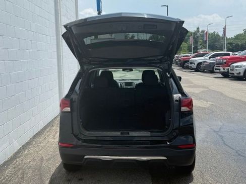 Certified 2024 Chevrolet Equinox LT w/ LPO, Floor Liner Package FWD image 7