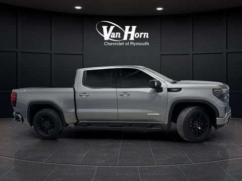 Used 2025 GMC Sierra 1500 Elevation w/ Elevation Premium Package image 2