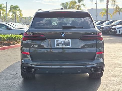 New 2026 BMW X5 xDrive50e w/ Executive Package AWD/4WD image 9