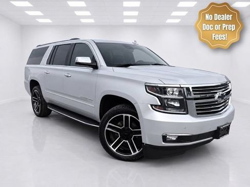 Used 2020 Chevrolet Suburban Premier AWD/4WD image 1