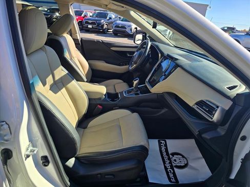 Used 2022 Subaru Outback Limited image 15