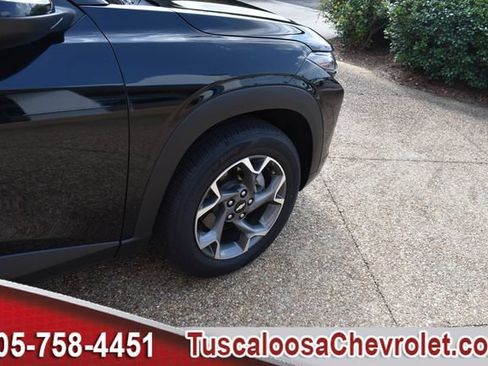 Certified 2024 Chevrolet Trax LT w/ Driver Confidence Package FWD image 12