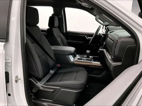 Used 2023 Chevrolet Silverado 1500 LT w/ All Star Edition Plus AWD/4WD image 8