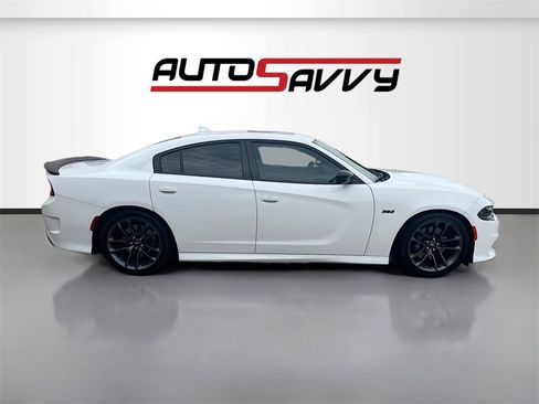 Used 2023 Dodge Charger Scat Pack w/ Navigation & Travel Group image 8