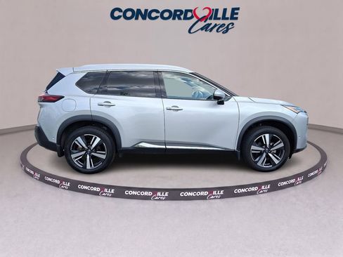 Used 2023 Nissan Rogue SL w/ SL Premium Package AWD/4WD image 7