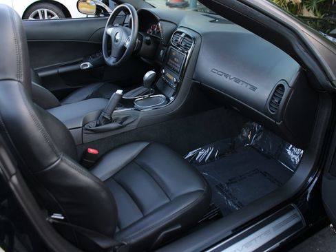 Used 2009 Chevrolet Corvette Convertible RWD image 28