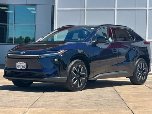 Certified 2026 Toyota bZ FWD image 8