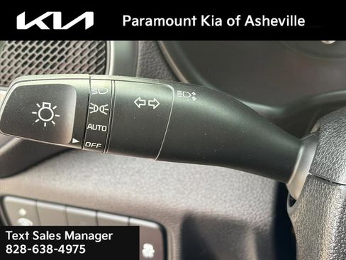 Used 2020 Kia Soul LX image 26