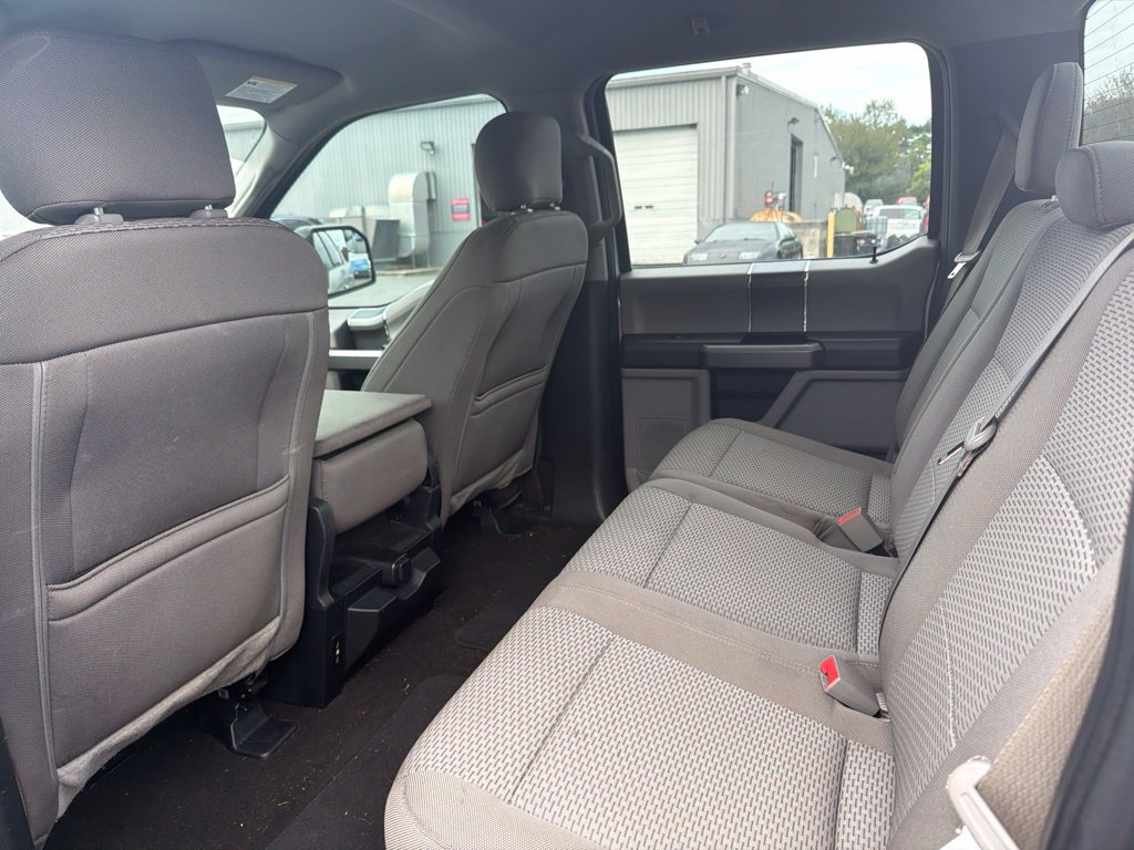 Used 2018 Ford F150 XLT w/ Equipment Group 302A Luxury AWD/4WD image 11
