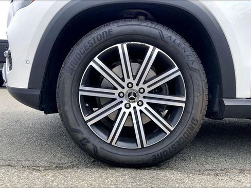 Used 2024 Mercedes-Benz GLE 350 4MATIC image 5