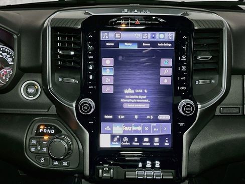 New 2026 RAM 1500 4x4 Crew Cab image 8