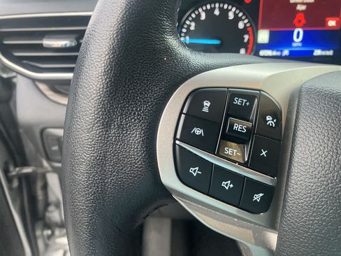 Used 2022 Ford Explorer Limited AWD/4WD image 24