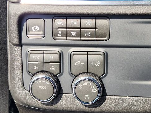 New 2026 Chevrolet Tahoe LS image 22