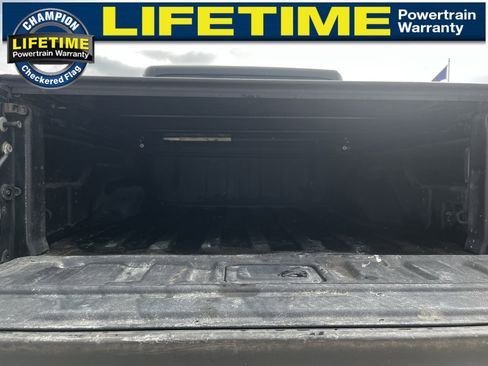 Used 2020 Jeep Gladiator Rubicon image 11