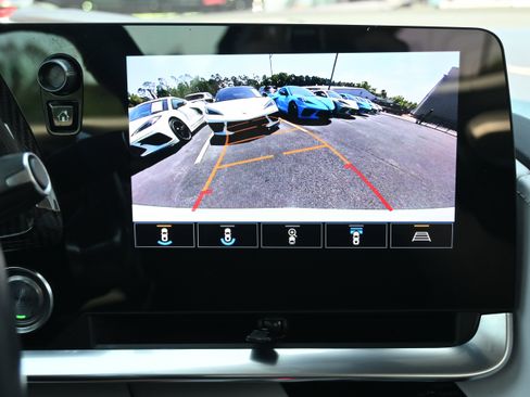 Used 2022 Chevrolet Corvette Stingray Premium Conv w/ Z51 Performance Package image 13