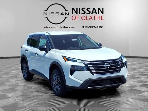New 2026 Nissan Rogue S FWD image 27