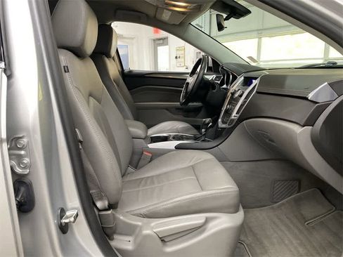 Used 2011 Cadillac SRX 2WD image 19
