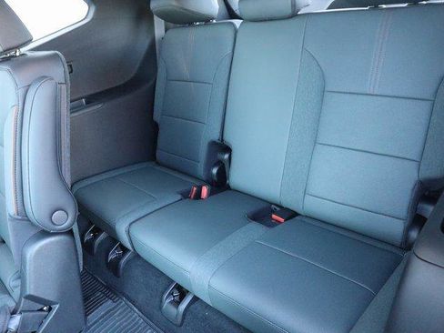 New 2026 GMC Acadia AT4 w/ Luxury Package image 15