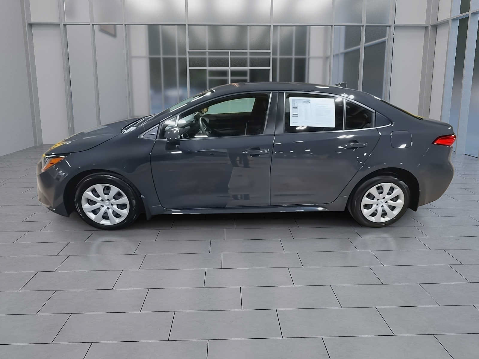 Used 2023 Toyota Corolla LE w/ Carpet Mat Package (TMS) FWD image 5