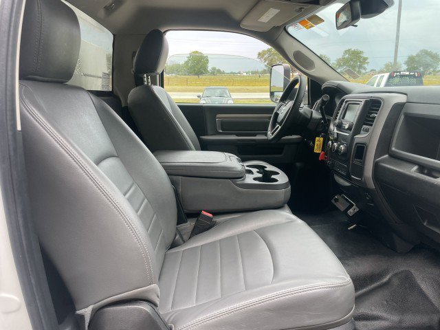 Used 2016 RAM 5500 Tradesman w/ Power & Remote Entry Group RWD image 9