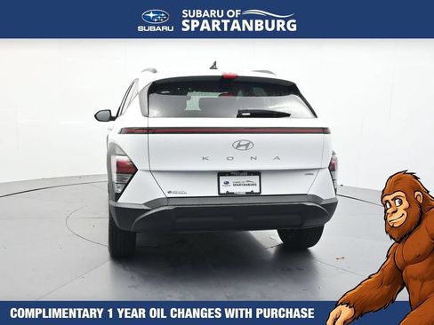Used 2024 Hyundai Kona SEL w/ Convenience Package AWD/4WD image 7