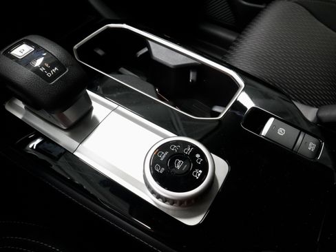 New 2026 Mitsubishi Outlander ES image 27