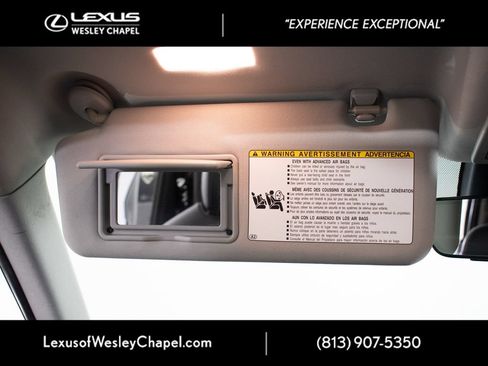 Used 2020 Toyota Highlander XLE FWD image 36