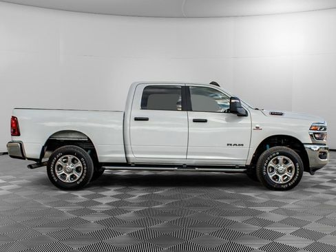 Used 2025 RAM 2500 Big Horn AWD/4WD image 2