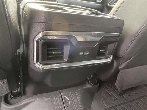 Used 2025 GMC Sierra 1500 Elevation w/ Elevation Premium Package image 13