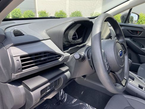 Used 2025 Subaru Crosstrek 2.5i Premium AWD/4WD image 25