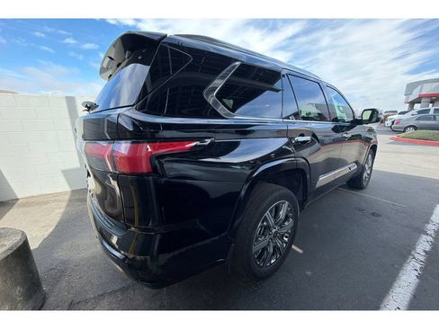 Used 2024 Toyota Sequoia Capstone AWD/4WD image 5
