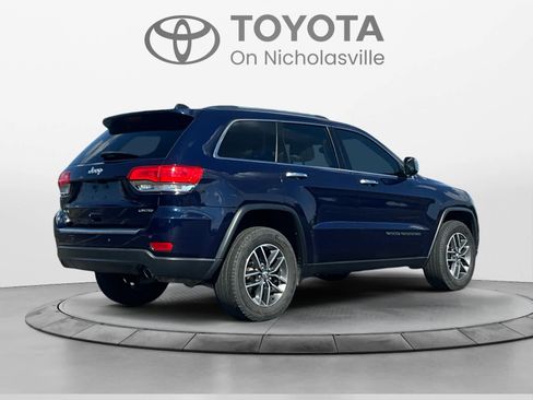 Used 2017 Jeep Grand Cherokee Limited AWD/4WD image 5