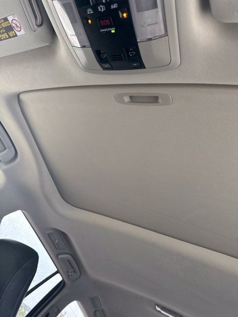 Used 2015 Lexus GX 460 w/ Premium Package AWD/4WD image 13
