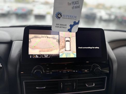 Used 2021 Nissan Armada SL w/ Captain's Chairs Package image 56