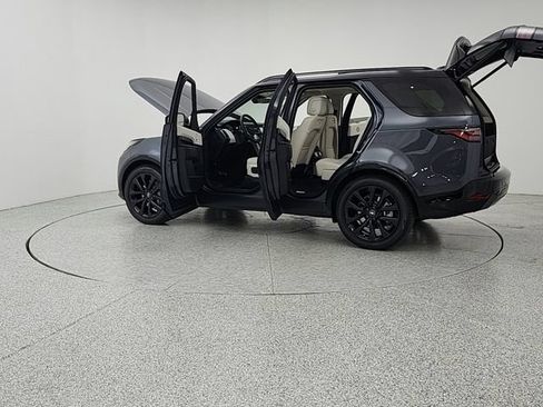 New 2026 Land Rover Discovery Dynamic SE AWD/4WD image 12