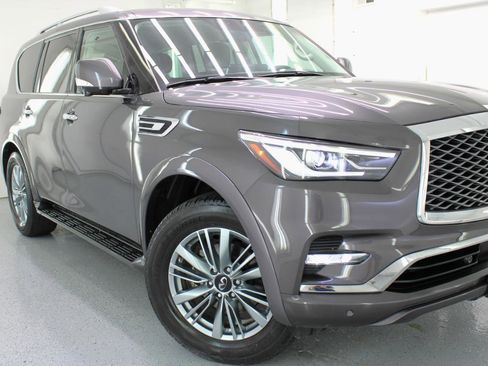 Used 2023 INFINITI QX80 Luxe w/ Cargo Package AWD/4WD image 14