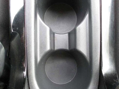 Used 2022 Toyota Corolla LE image 24