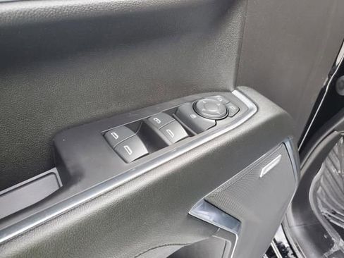 Used 2023 Chevrolet Silverado 1500 LT Trail Boss w/ Convenience Package II image 12