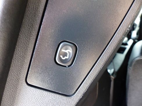 Used 2017 Dodge Grand Caravan GT FWD image 24