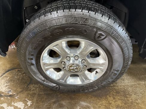 Used 2024 RAM 2500 Big Horn w/ Bed Utility Group image 8