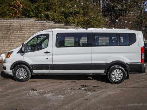 Used 2021 Ford Transit 350 XLT image 10