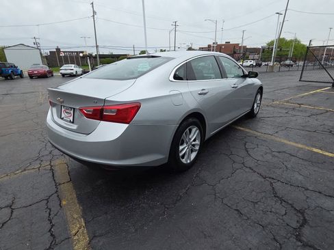 Used 2016 Chevrolet Malibu LT FWD image 5