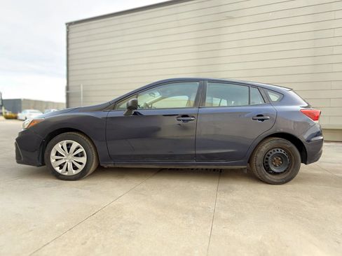 Used 2019 Subaru Impreza 2.0i image 3