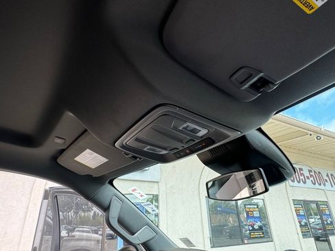 Used 2022 Chevrolet Silverado 1500 RST w/ Z71 Off-Road Package image 25