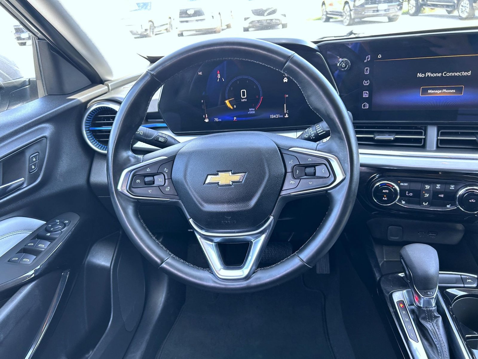 Used 2025 Chevrolet Trax LT w/ Driver Confidence Package FWD image 11
