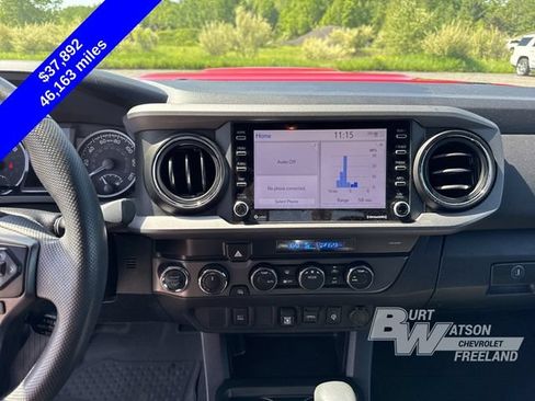 Used 2022 Toyota Tacoma TRD Sport AWD/4WD image 24