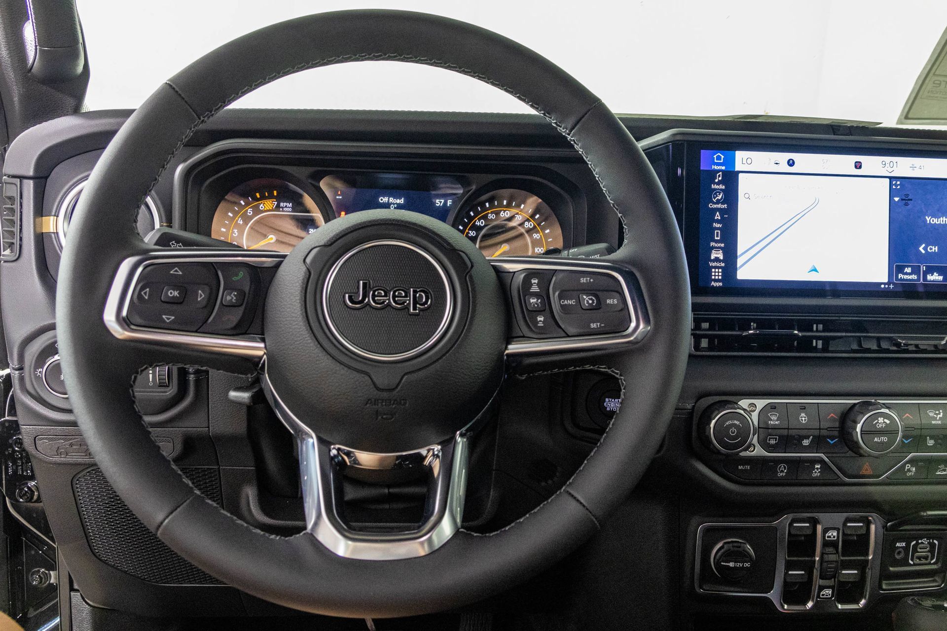 New 2027 Jeep Wrangler Unlimited Sahara AWD/4WD image 29