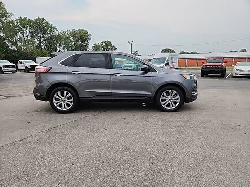 Used 2024 Ford Edge Titanium AWD/4WD image 4